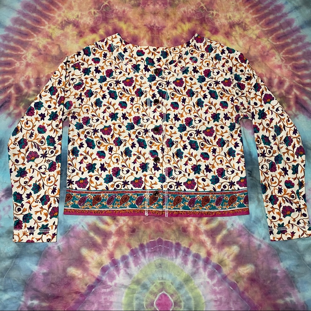 Vintage floral sweater